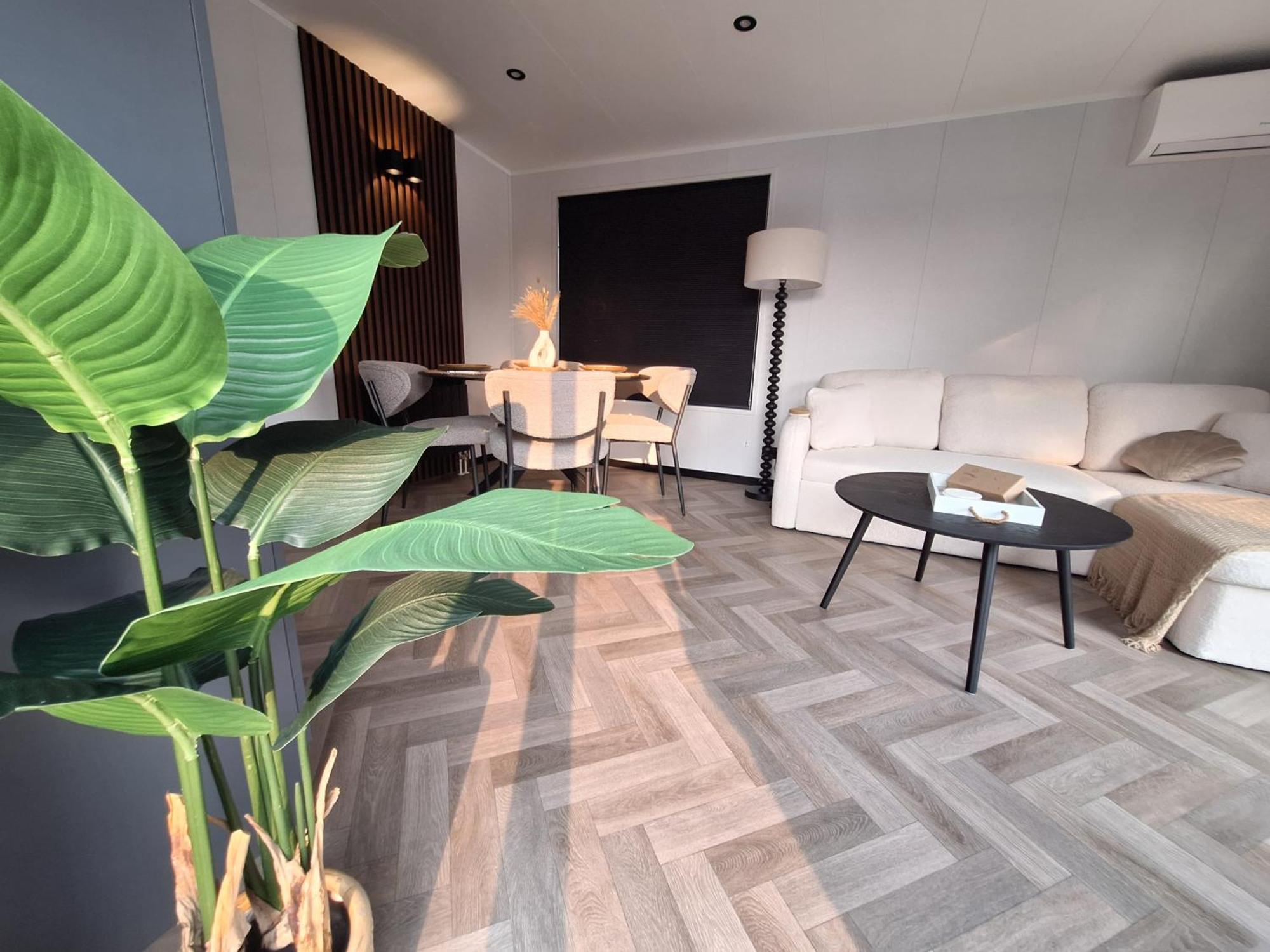 'Relax Lodge Sea' - Wellness Lodge In Zeeland - Private Sauna - Airco - Garden - Outdoor Swimming Pool - Free Wifi, Towels & Bed Linen Heinkenszand 外观 照片